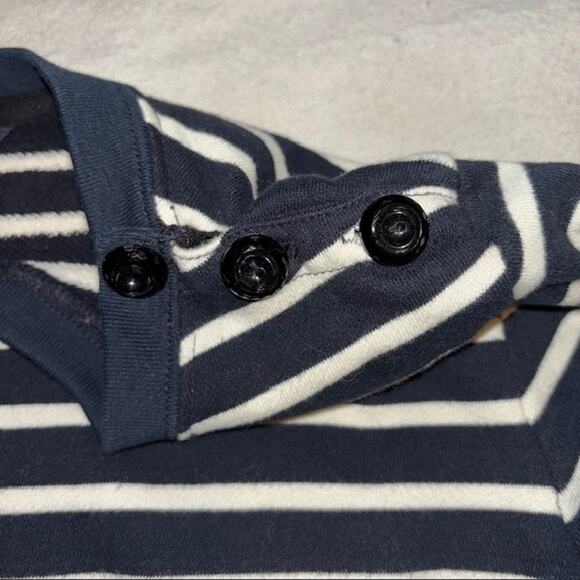 Lands End Womans Small 6-8 Nautical Navy and White Stripped Pullover Long Sleeve - Picture 7 of 8